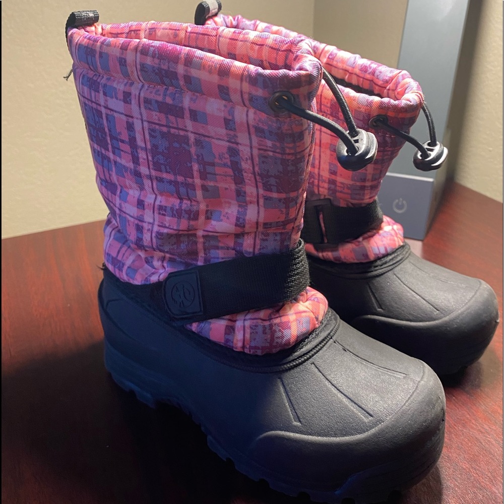 Girls Northside kids Mid calf pull on Snow boots Size 1